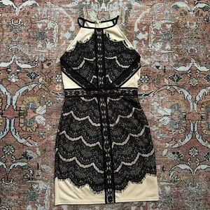 Women’s Elegant Black Lace Dress